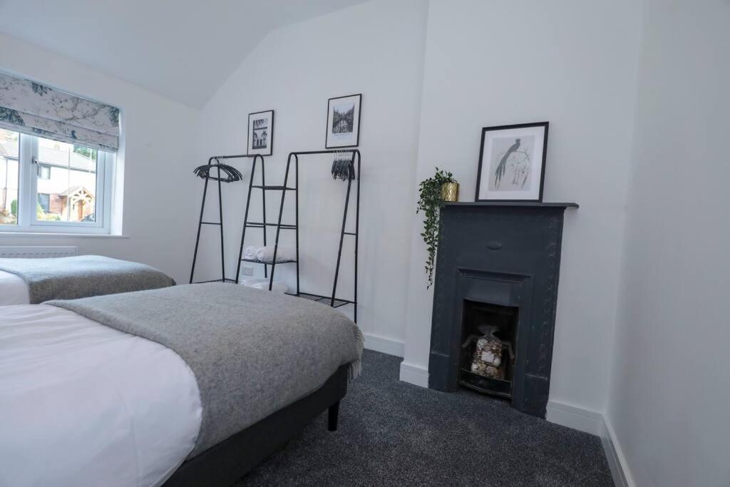 Perfect For Contractors With On Site Parking Βίλα Brierley Hill Εξωτερικό φωτογραφία