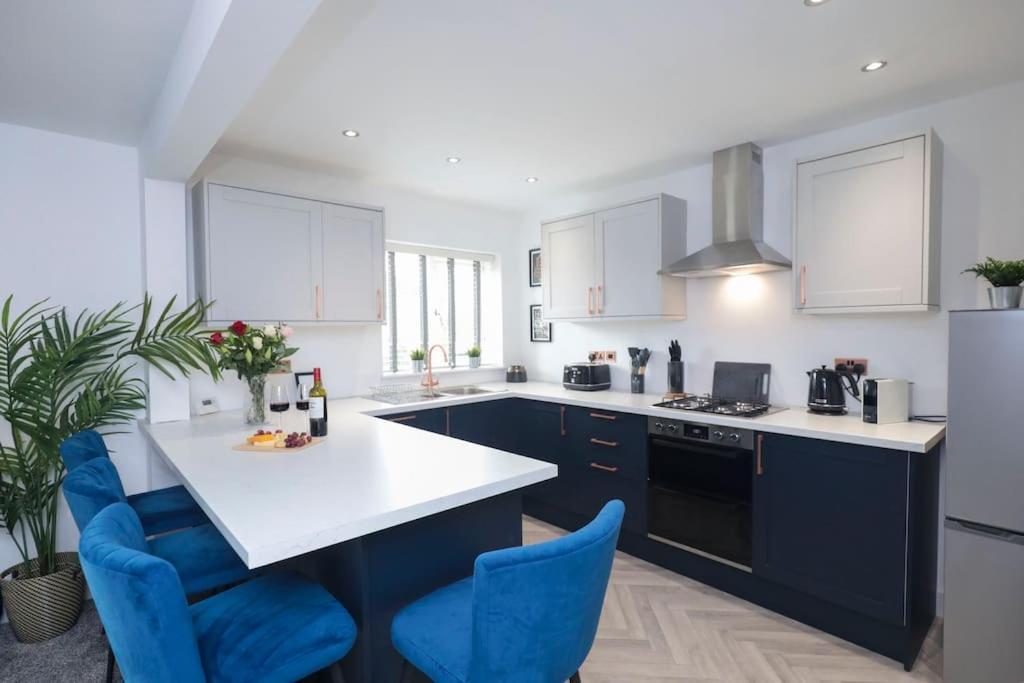 Perfect For Contractors With On Site Parking Βίλα Brierley Hill Εξωτερικό φωτογραφία